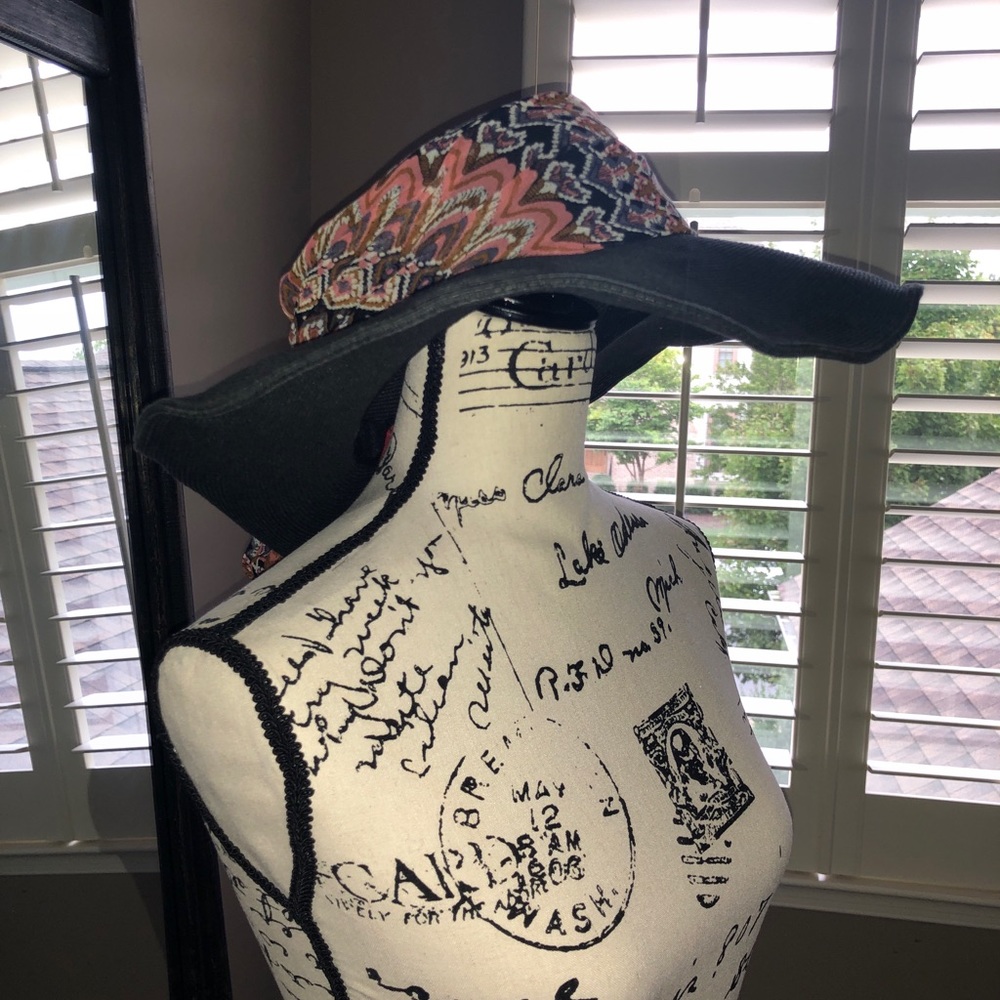 Anthropologie Scarf Hat. New with tags.